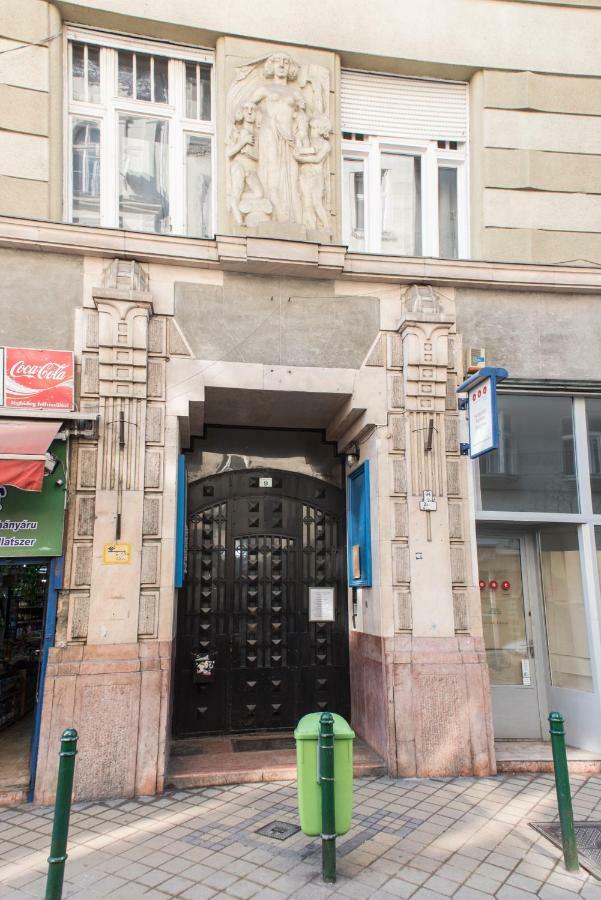 New Loft Style Appartman In The Heart Of The City Budapest Exterior photo